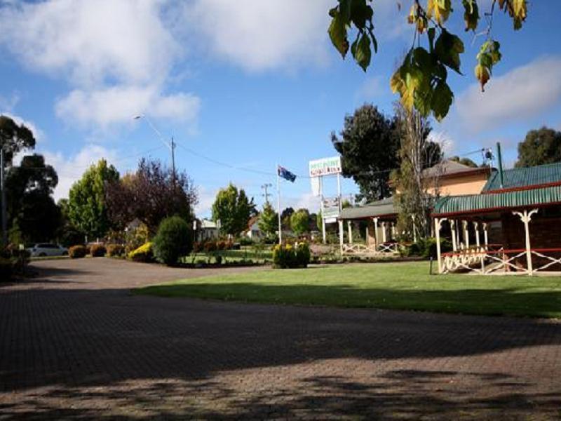 Rest Point Motor Inn Glen Innes Eksteriør bilde